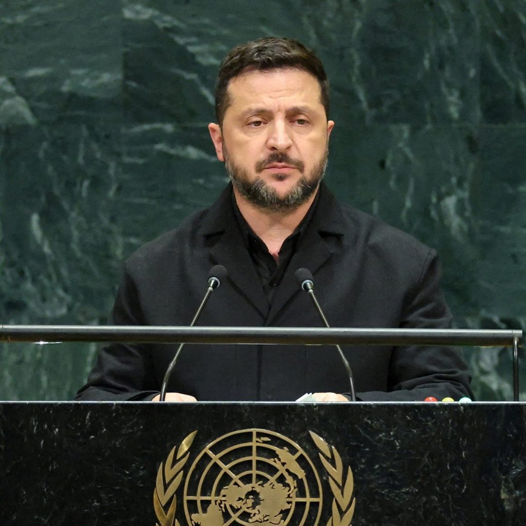 Russia attacks Ukraine while Zelenskyy speaks at
UNGA