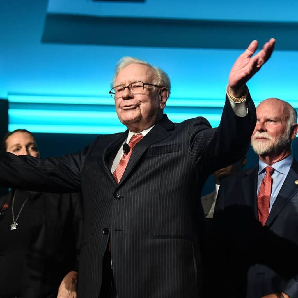Warren Buffett shares a simple rule for surviving a market crash