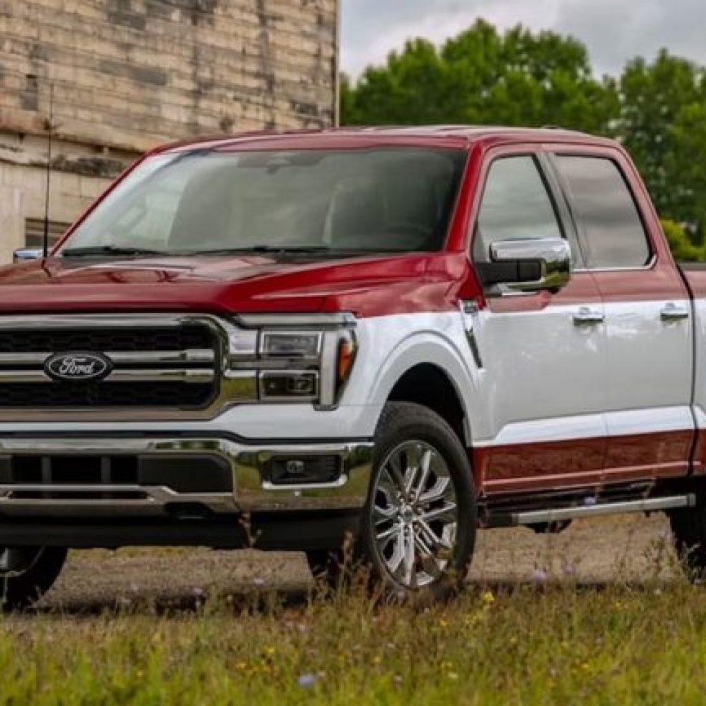2027 Ford F-150 Brings Back Two-Tone Paint for a Fresh Dose
of Old-School Truck Style