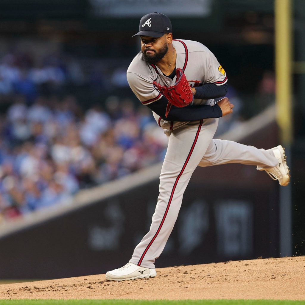 Reynaldo López will be going on the IL, per report