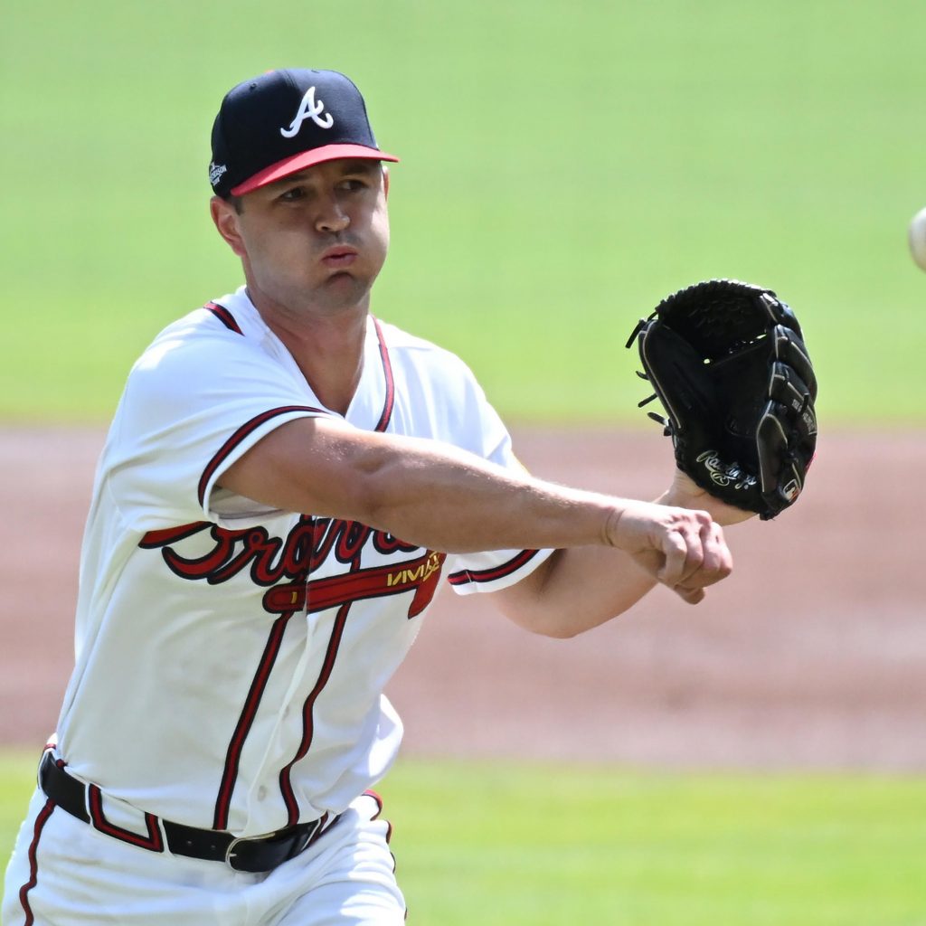 Walt Weiss discusses bullpen deicisions and game-time injury situation for Tyler Mahle