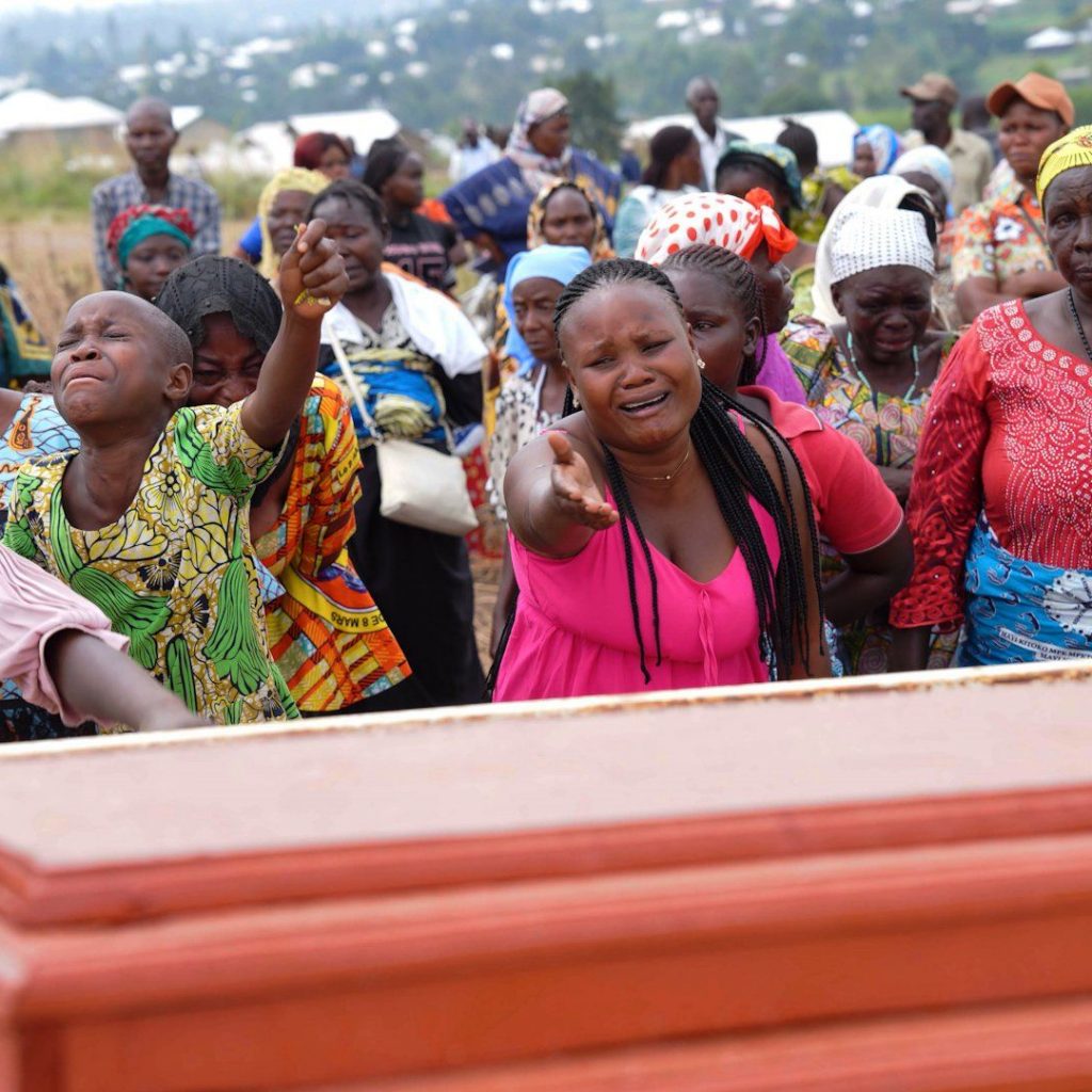 Ebola spreads in DR Congo, putting neighbouring nations at
risk