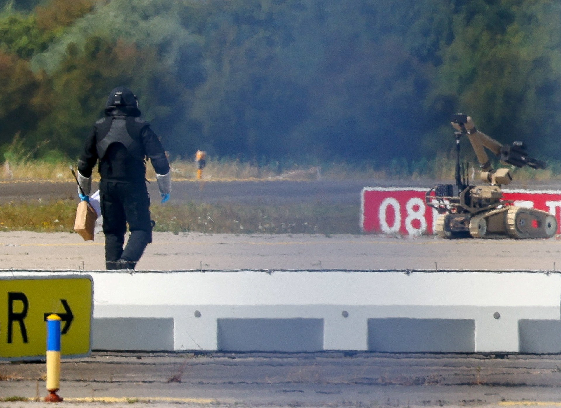 EU pursuing more Russia sanctions after failed airport
attack: Kallas