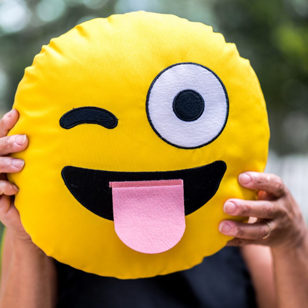 Humor makes taboo words less distracting