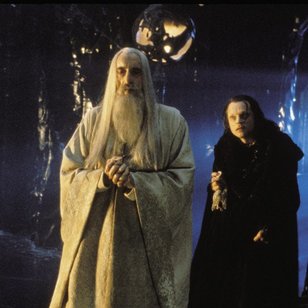 The Lord Of The Rings May Regret Including Saruman’s Death
Scene In Its Extended Editions
