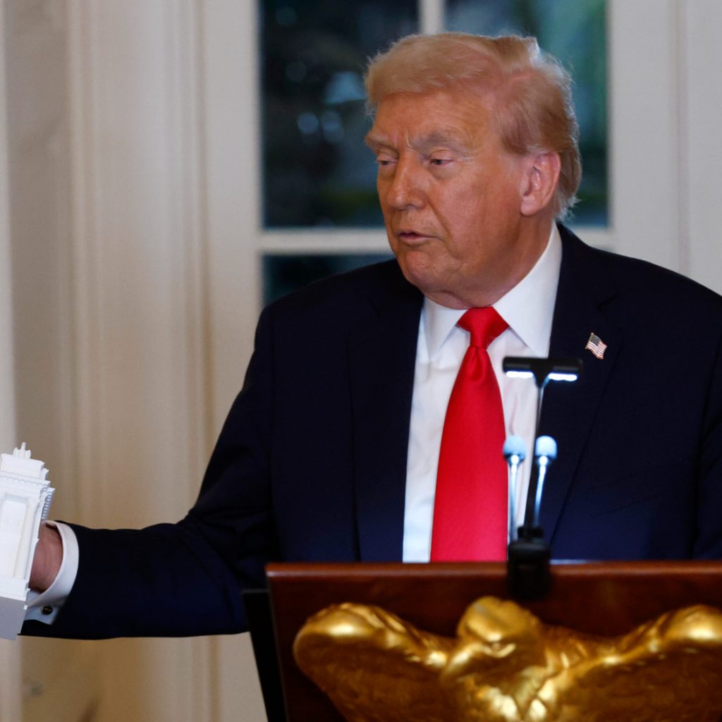 Trump Wants to Make His Triumphal Arch a Killing
Machine