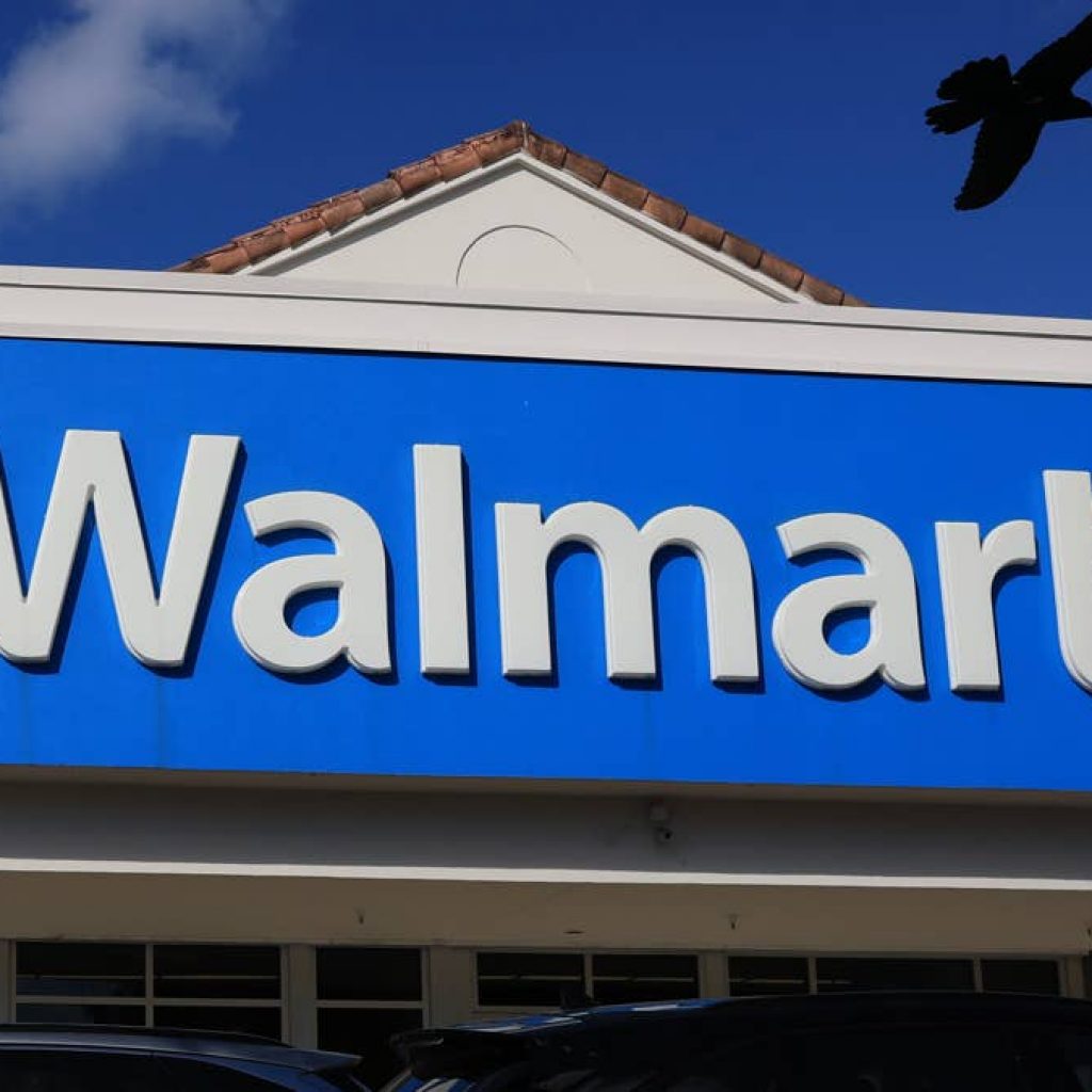 Walmart has a $670 curved 9-drawer dresser that looks ‘very high-end’ for 46% off