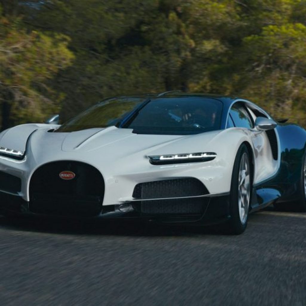 Bugatti Could Give Its V16 Hypercar a Manual Transmission
and Ditch Hybrid Power