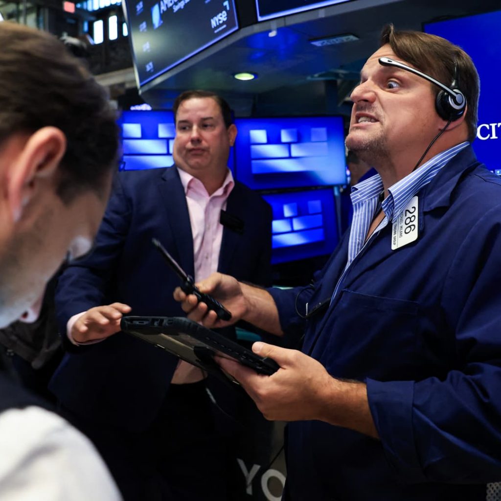 U.S. Treasury yields move lower as investors await housing,
employment data