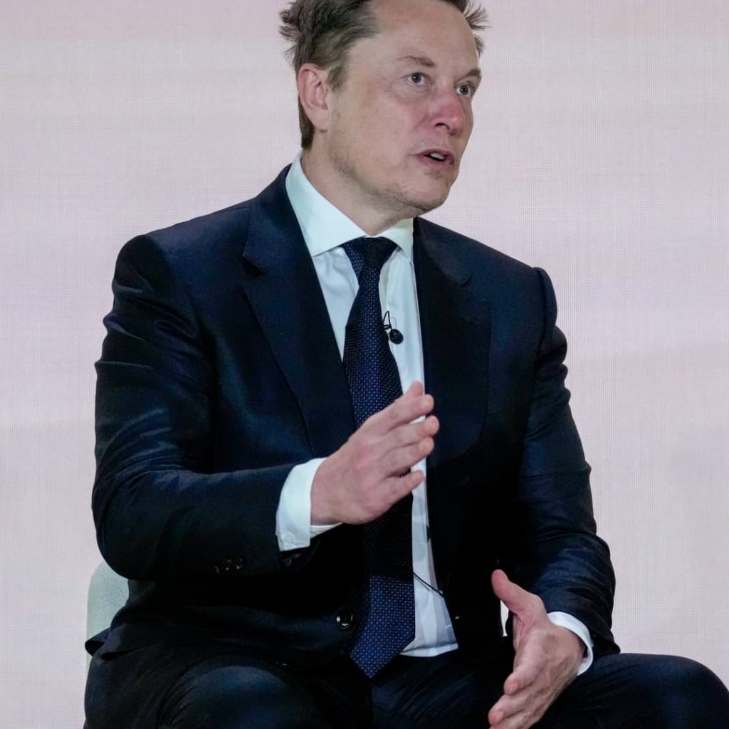 5 midterm money takeaways: Democrats have candidate cash.
Republicans have Elon Musk