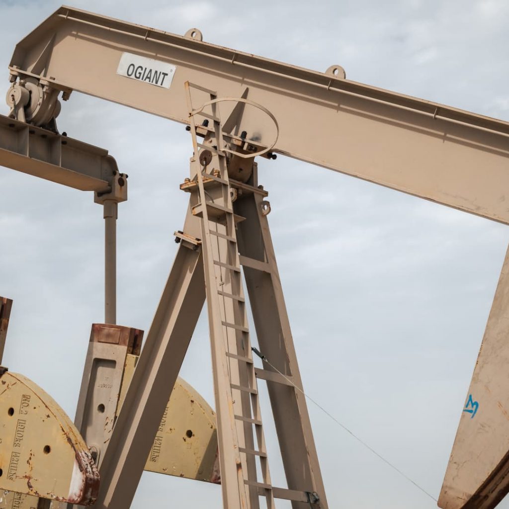 Oil prices fall as renewed U.S.-Iran peace efforts ease
supply fears