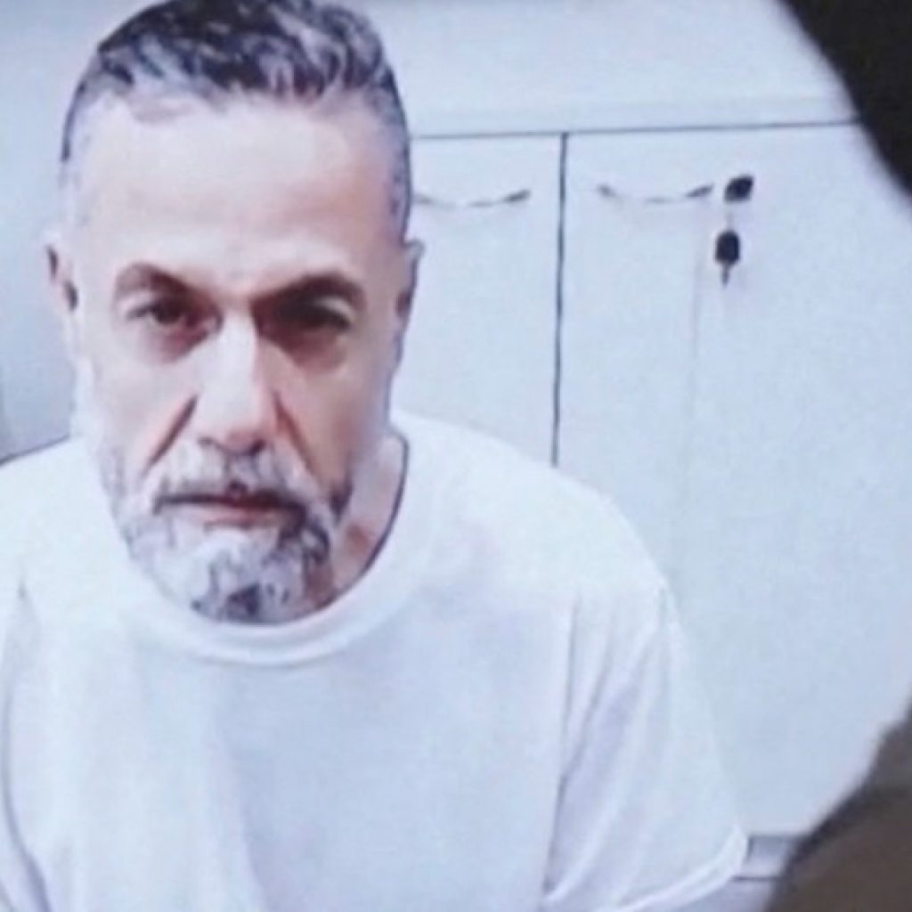 US lawmakers call on Israel to release imprisoned doctor
Hussam Abu Safia