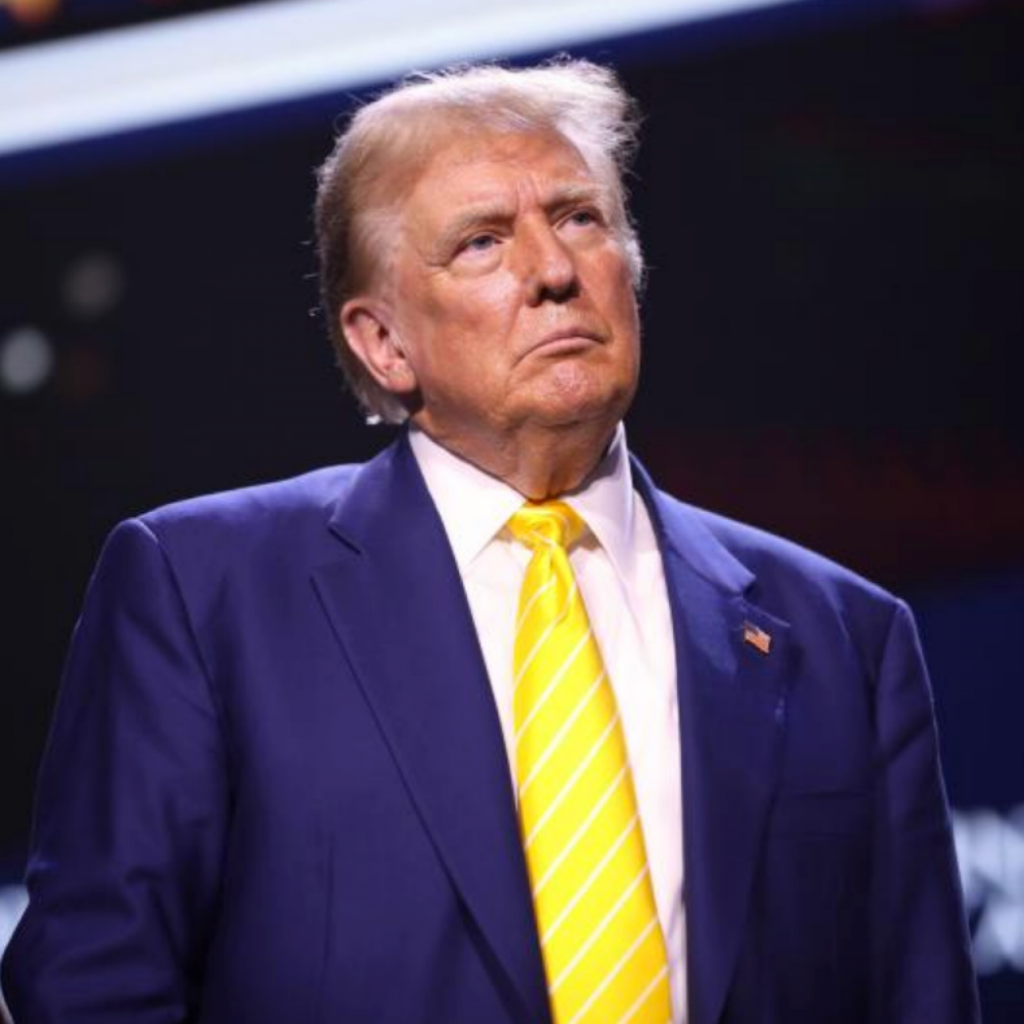 White House Calls Republican Senator A ‘P*ssy’ After He Told
Trump To F*ck Off