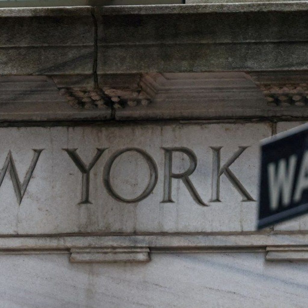 US stock market hits all-time high as investors bet big on
AI