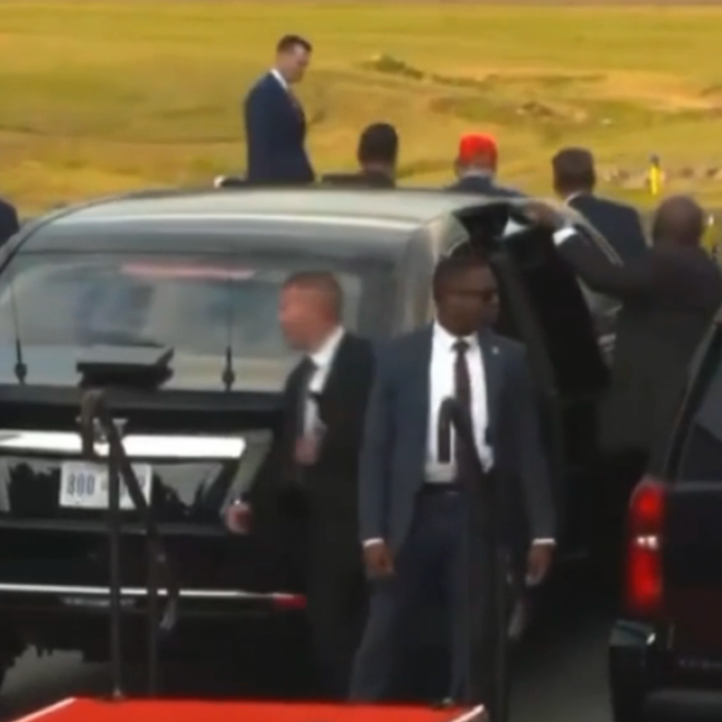 Grandpa Trump Goes On A Dementia Stroll As Security
Scrambles