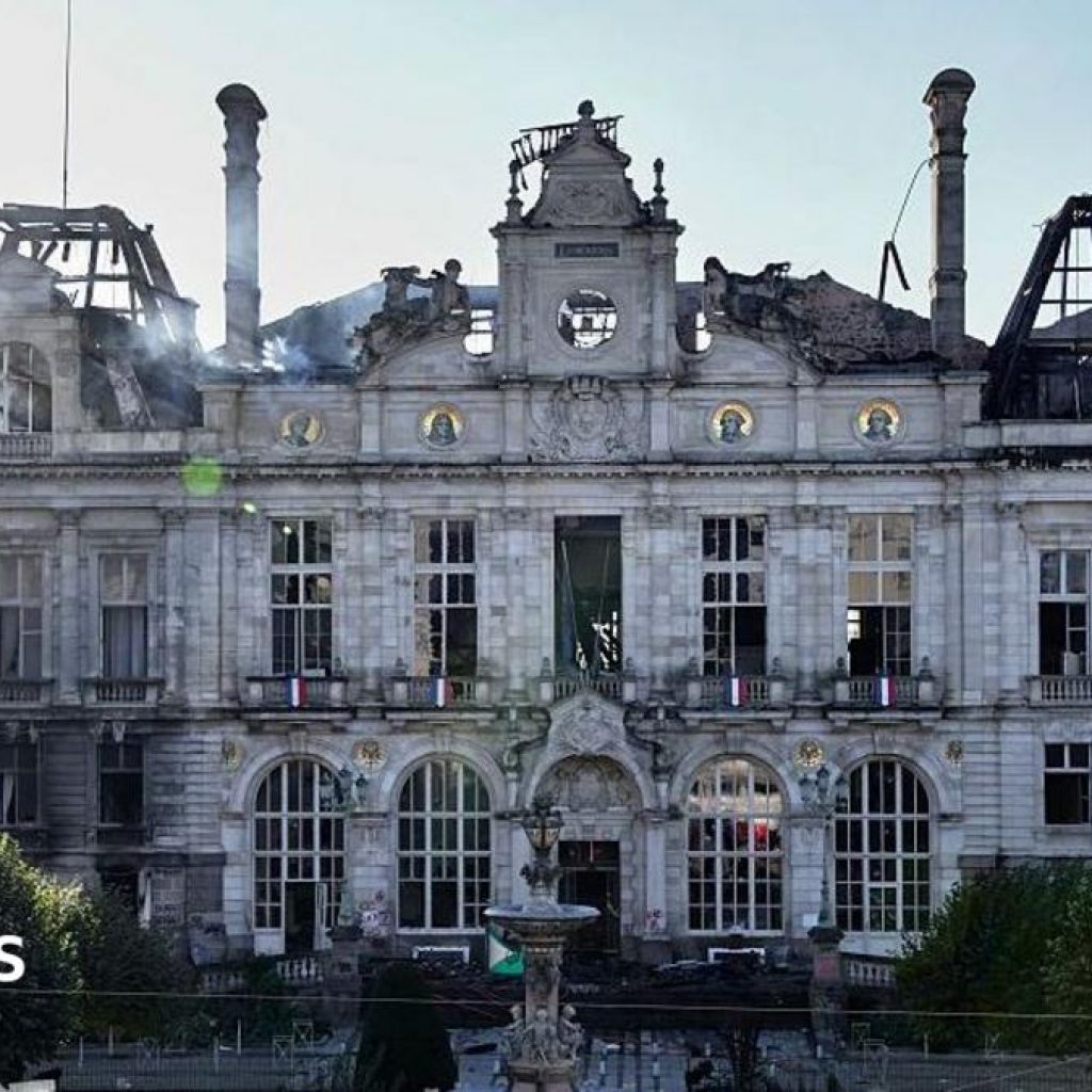 Ruins of Limoges city hall a symbol of France divided by
national protests