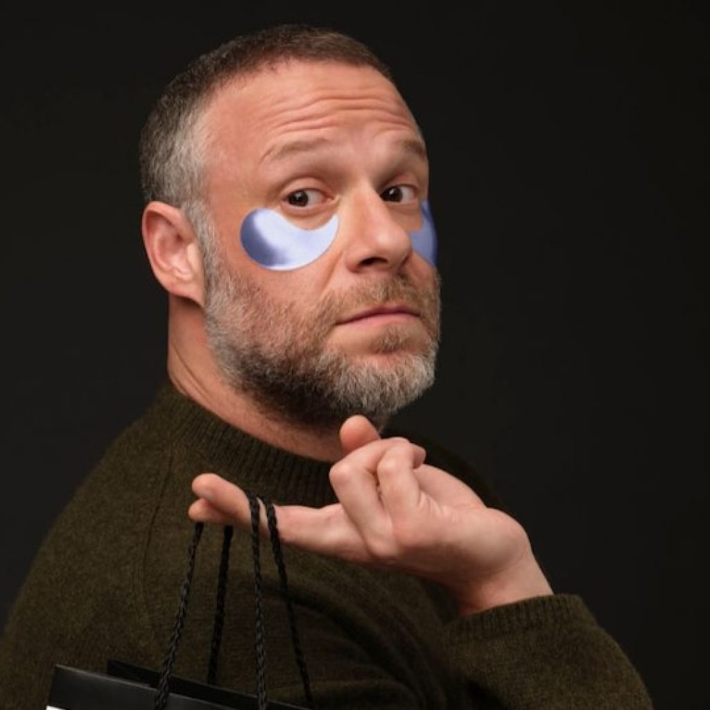 Seth Rogen Is Officially a Sephora Guy—His Holiday Gift
Picks Prove It
