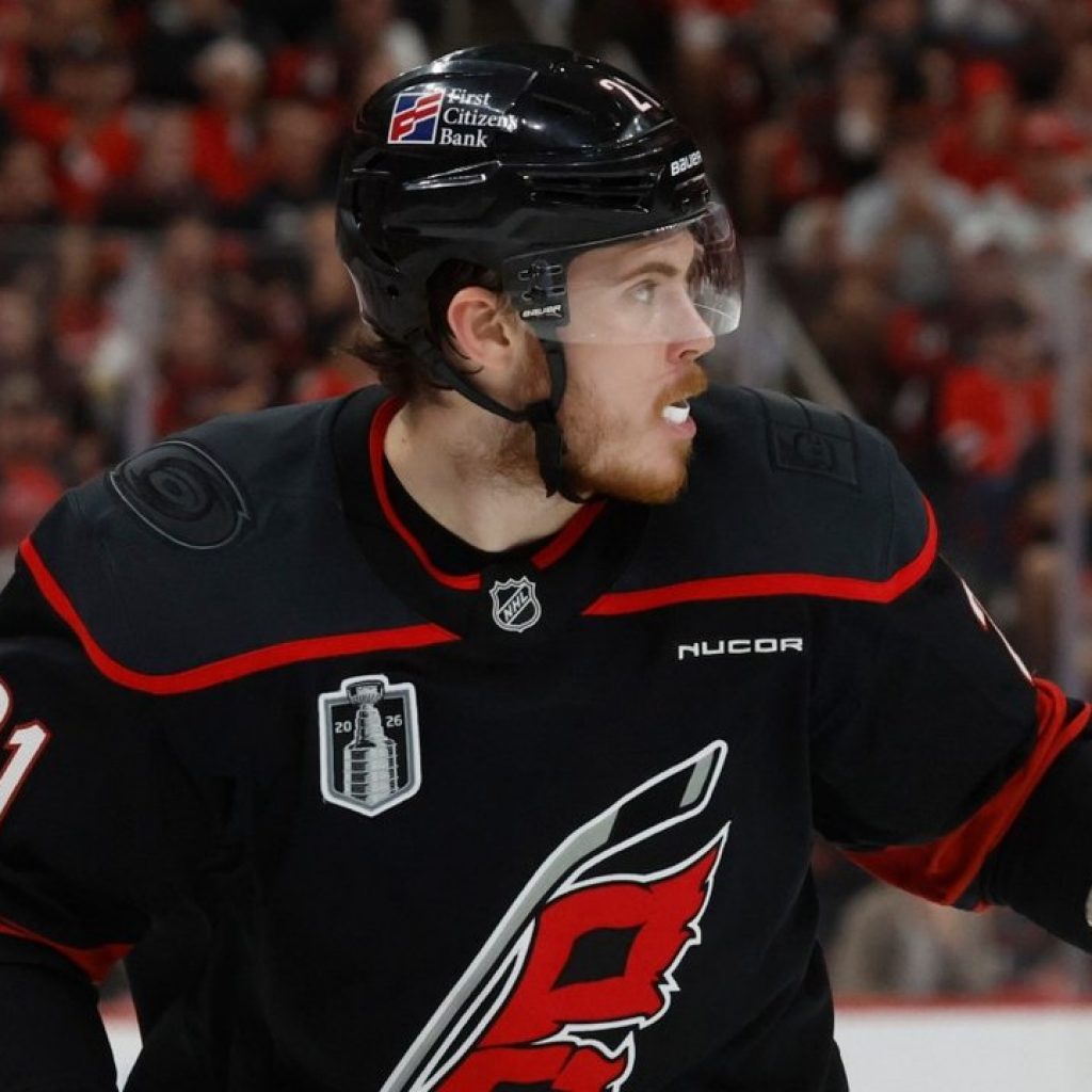 What made Nikishin ‘wave the white flag’ in talks with
Hurricanes?