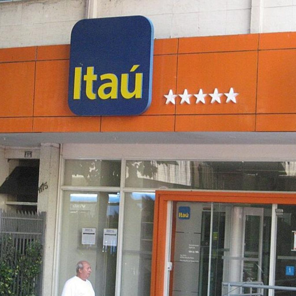 Brazil’s largest lender becomes first bank to formalize
crypto brokerage under new rules