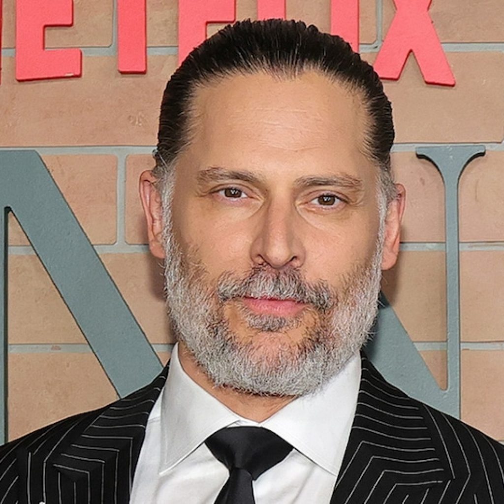 Joe Manganiello Details Weight Loss After “Amputation” of
Intestine