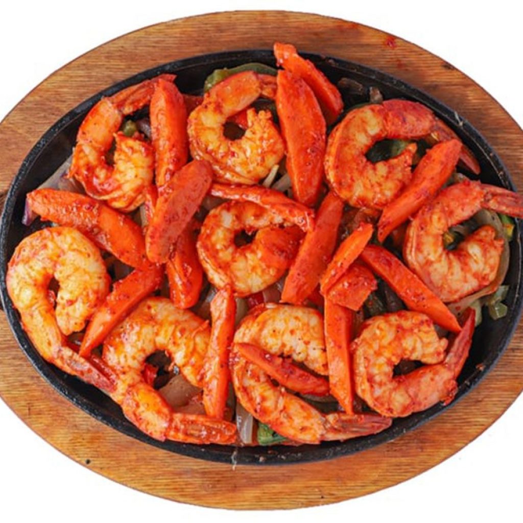 5 Restaurant Chains With the Best Shrimp Fajitas, According to Diners