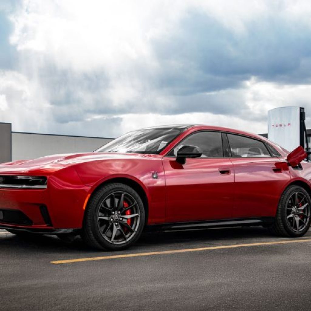 Dodge Charger Inventory Problem Deepens as Daytona EVs Pile
Up and Sixpack Gains Ground