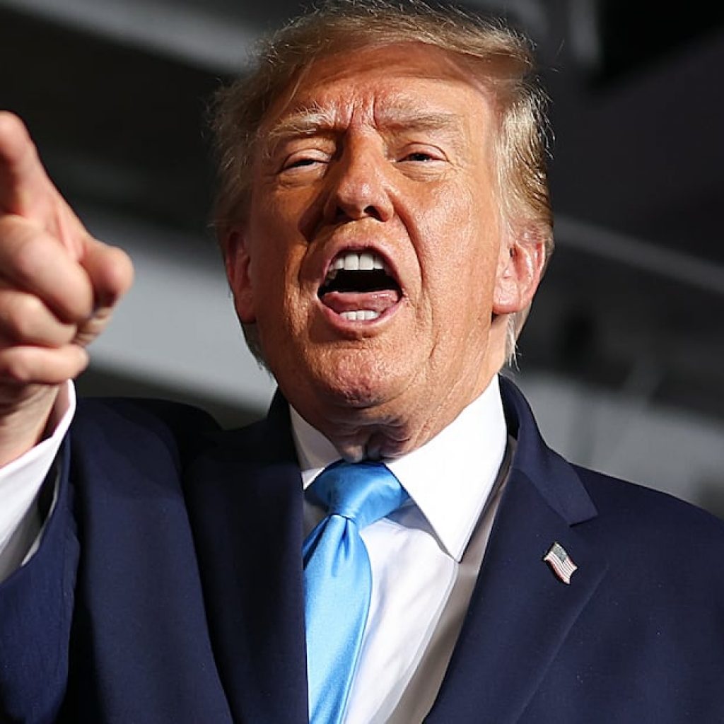 Trump Goes Nuclear on Fox News in Seething Morning
Meltdown
