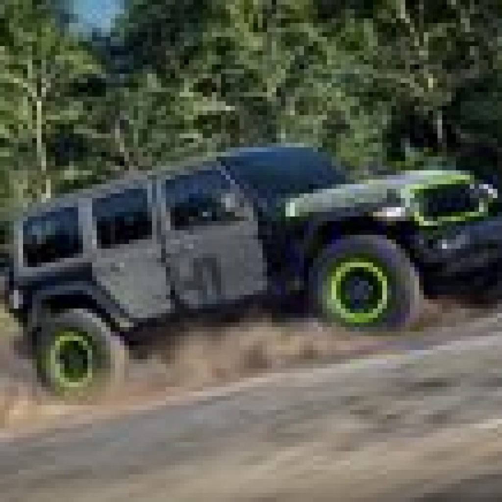 2027 Jeep Wrangler Switchback Brings a Bold Two-Tone Look
Straight From the Factory