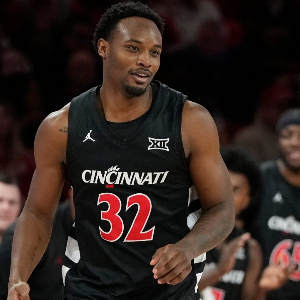 Raptors sign Canadian guard Jalen Celestine