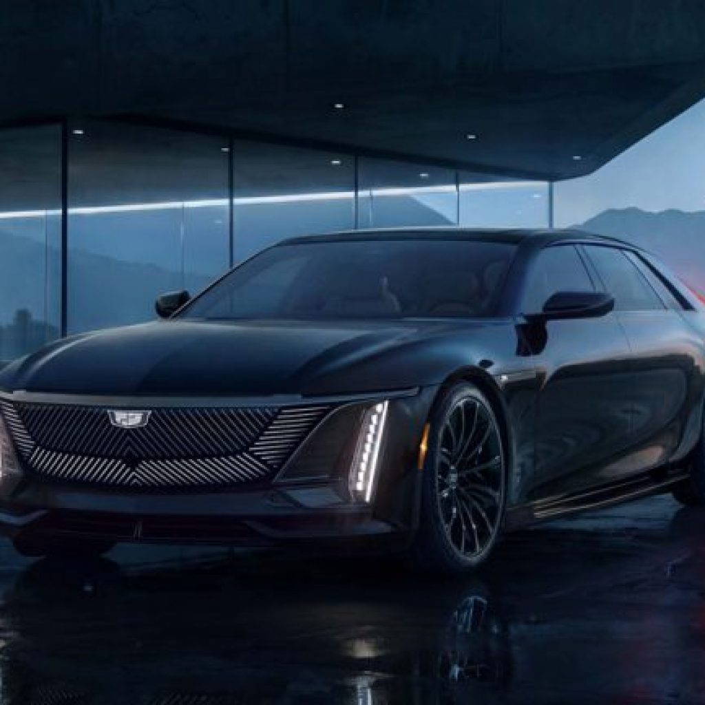 GM to Close EV Battery Plant and Repurpose Hydrogen
Facility