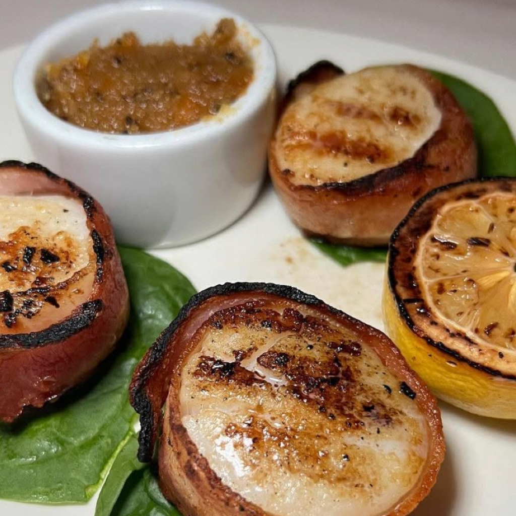 5 Restaurant Chains With the Best Bacon-Wrapped Scallops, According to Diners