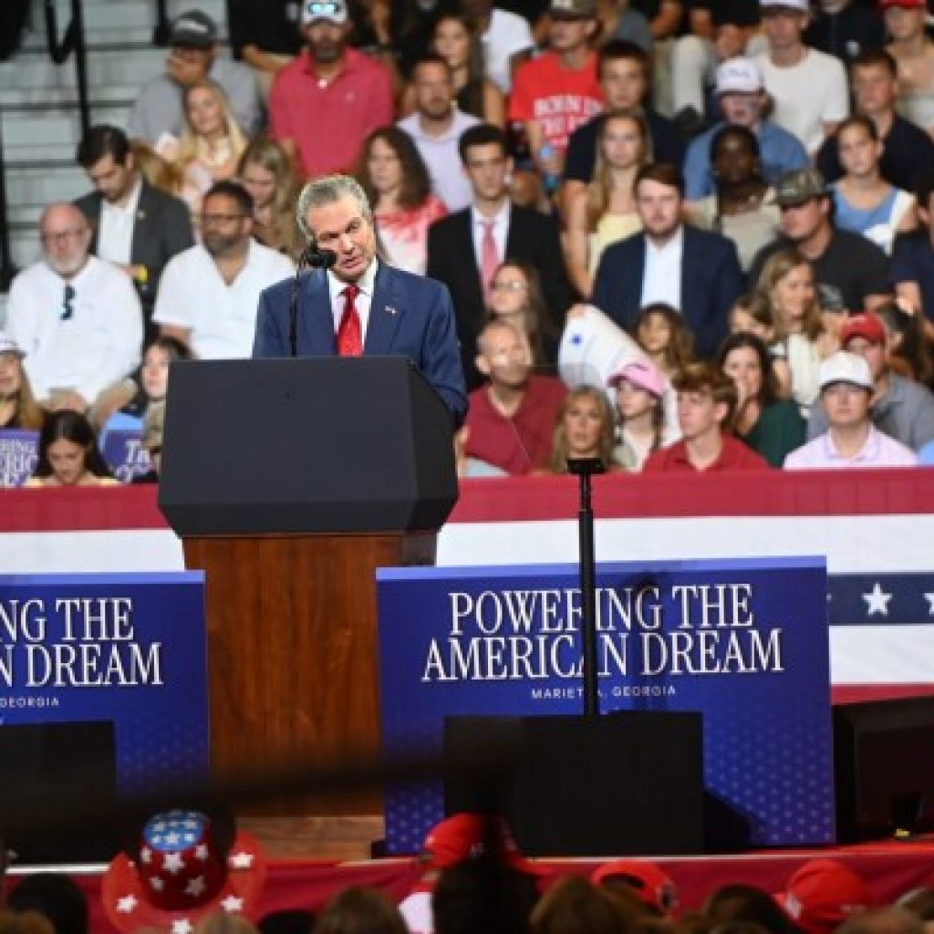 Rick Jackson to campaign with Kemp before joining Trump in
Perry
