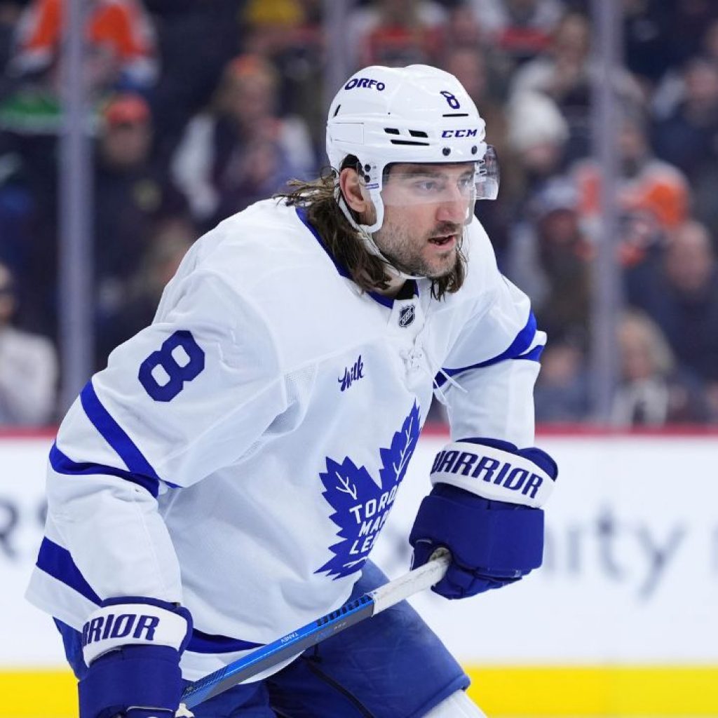 Maple Leafs’ Chris Tanev exits vs. Avalanche with upper-body
injury