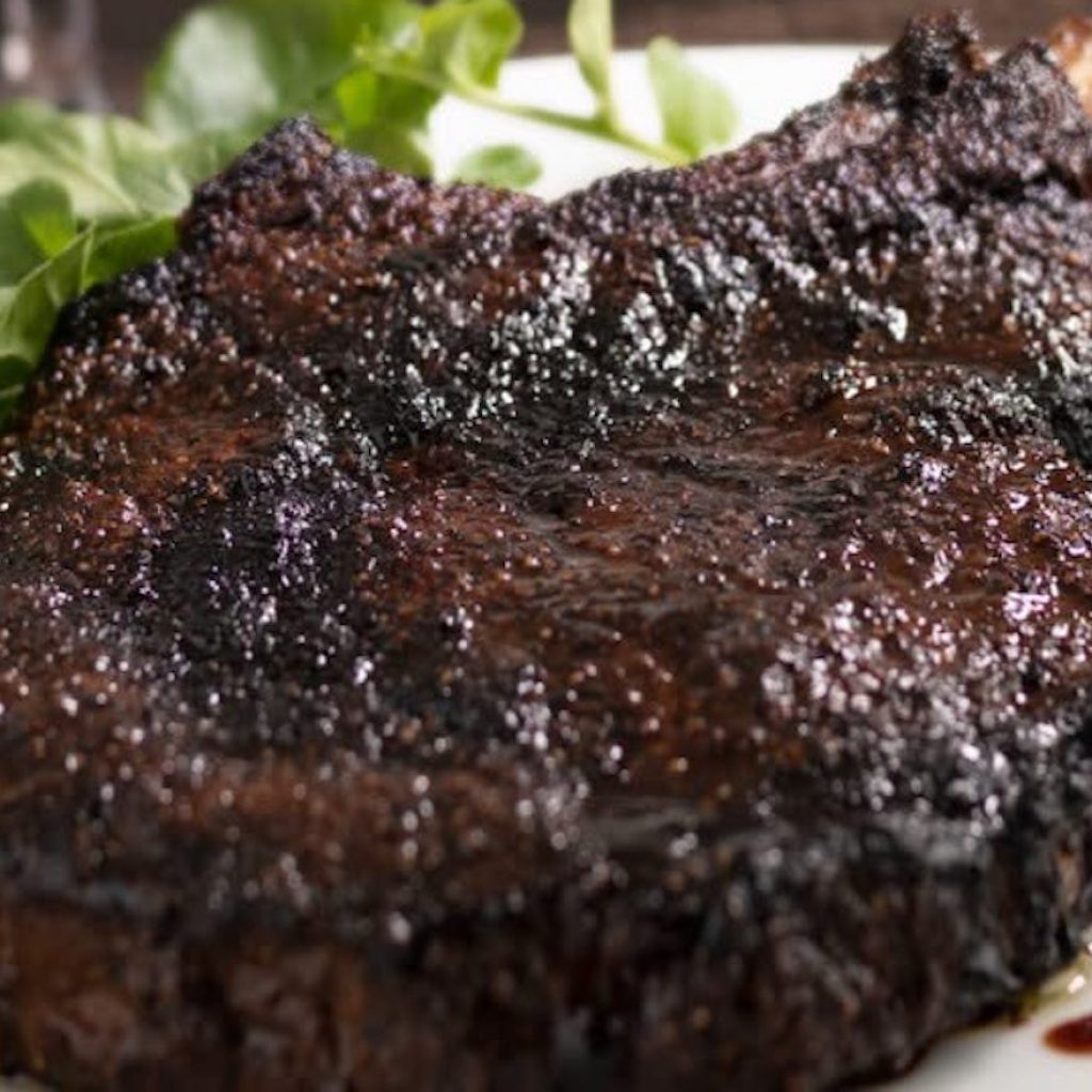 5 Best Steaks at Chain Steakhouses, According to Diners