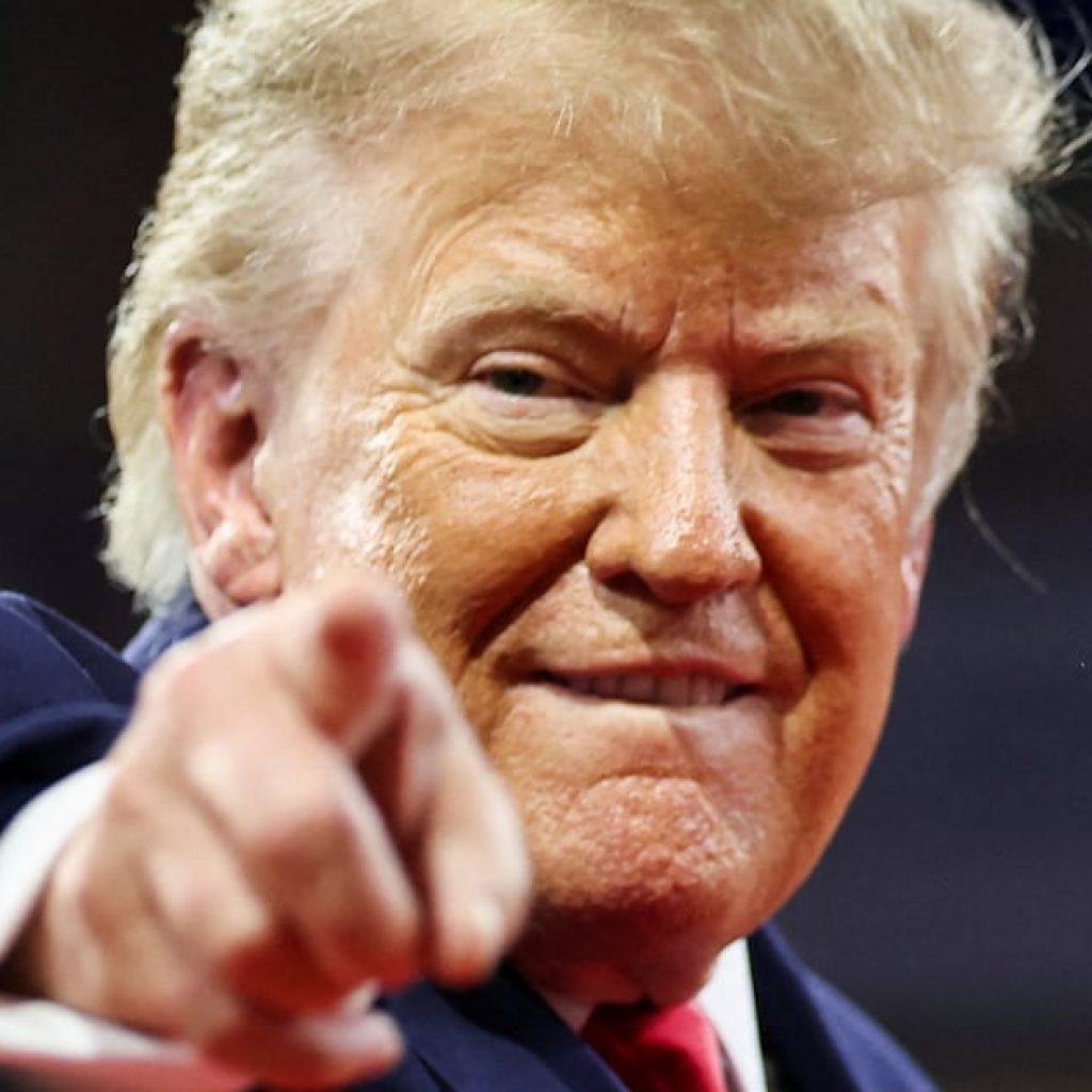 Trump Thirsts Over Male Bodies at Florida Rally