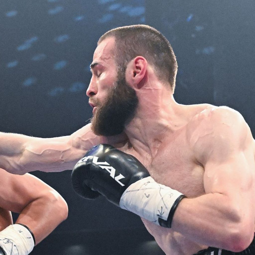 Biyarslanov’s title fight in jeopardy as Delgado fails to
arrive in Riyadh