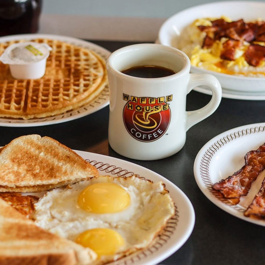 5 Restaurant Chains With the Best Waffles and Bacon, According to Diners
