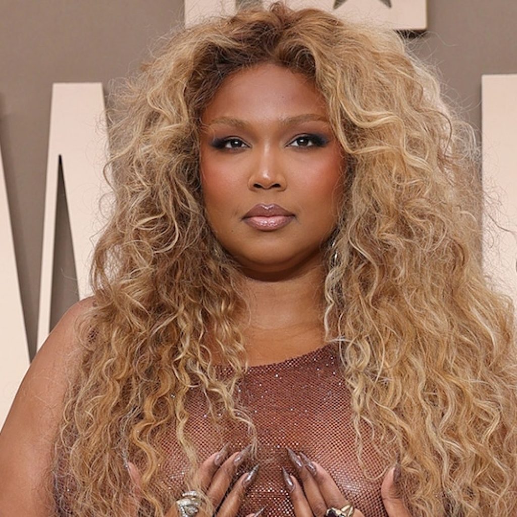 Lizzo Says She Had to “Make Peace” With Harassment Lawsuits
Aftermath