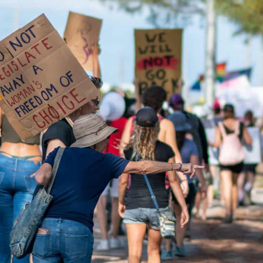 New study finds narcissism is linked to violent intentions on both sides of the abortion debate