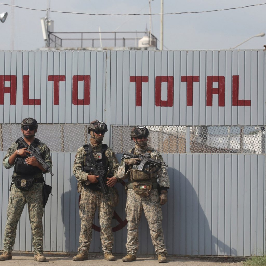 Mexico prison clash in strife-torn Sinaloa state leaves 10
dead