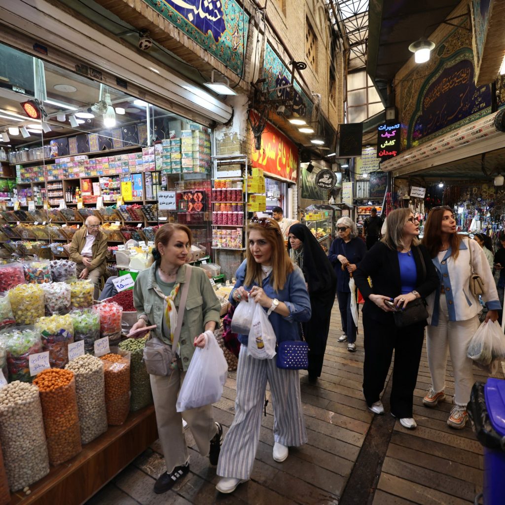 Tehran municipality accused of ‘overstep’ after launching
welfare projects