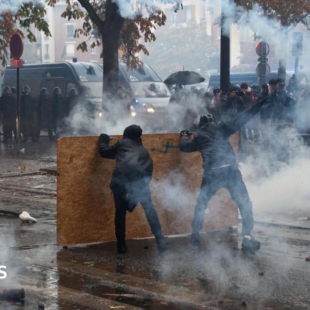 Almost 1,000 arrested as clashes follow another day of mass
protests across France