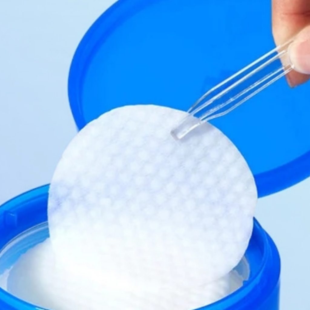 The Lazy-Girl Medicube Hack for Glass Skin is 35% Off for
Prime Day