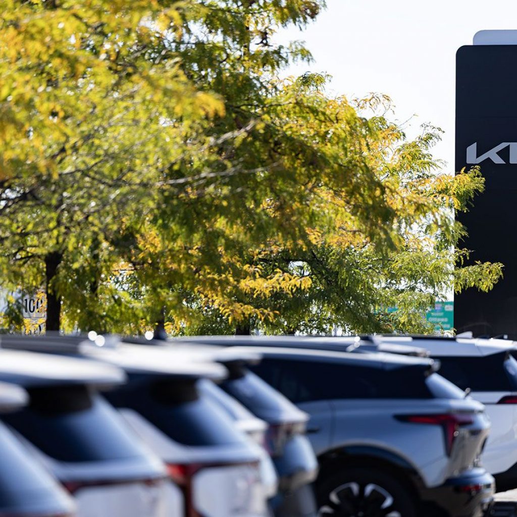 Canada retail sales come in slightly softer than expectations