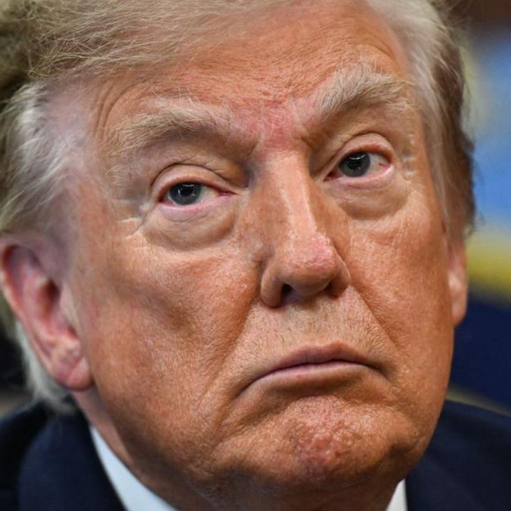 ‘He’s Got Nothing to Lose’: Trump Advised by Disgraced
Election Clerk to Seize Ballots as Republicans Looking at
‘Nightmare’ Midterms