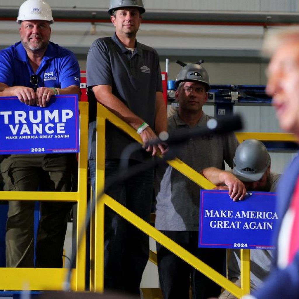 Trump’s massive $150 billion manufacturing boom just hit a
major snag: WSJ