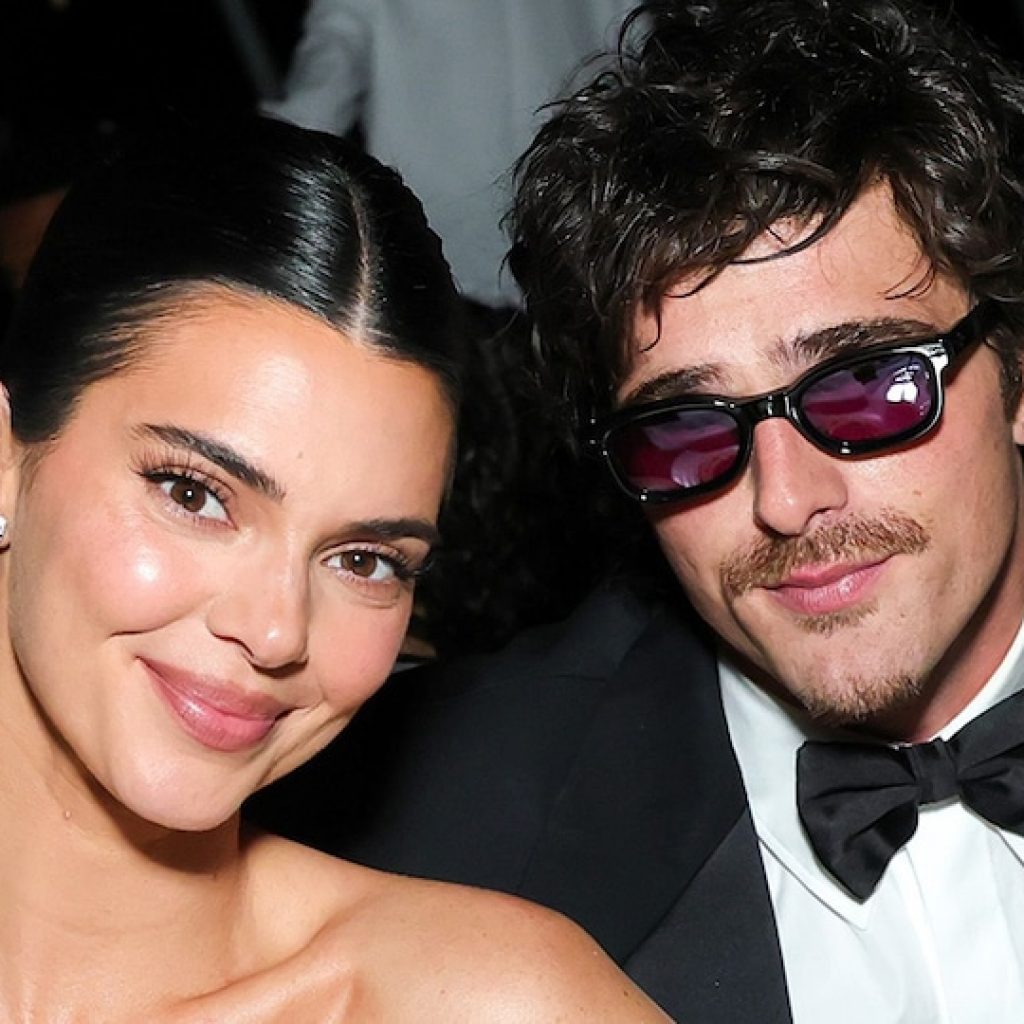 Kendall Jenner, Jacob Elordi Cozy Up at 2026 Academy Museum
Gala