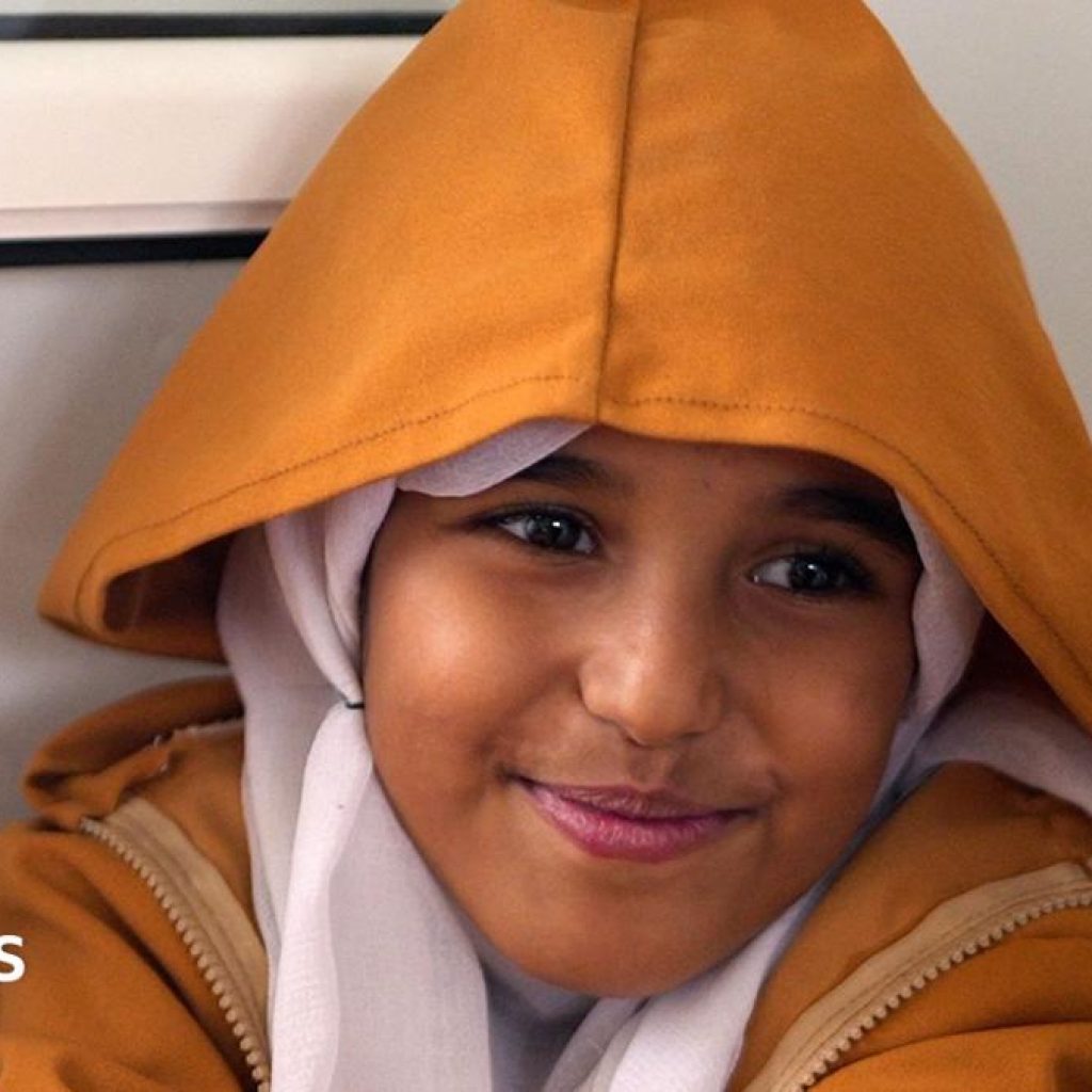 Children brave snipers and mortars to go to school near
Yemen front line