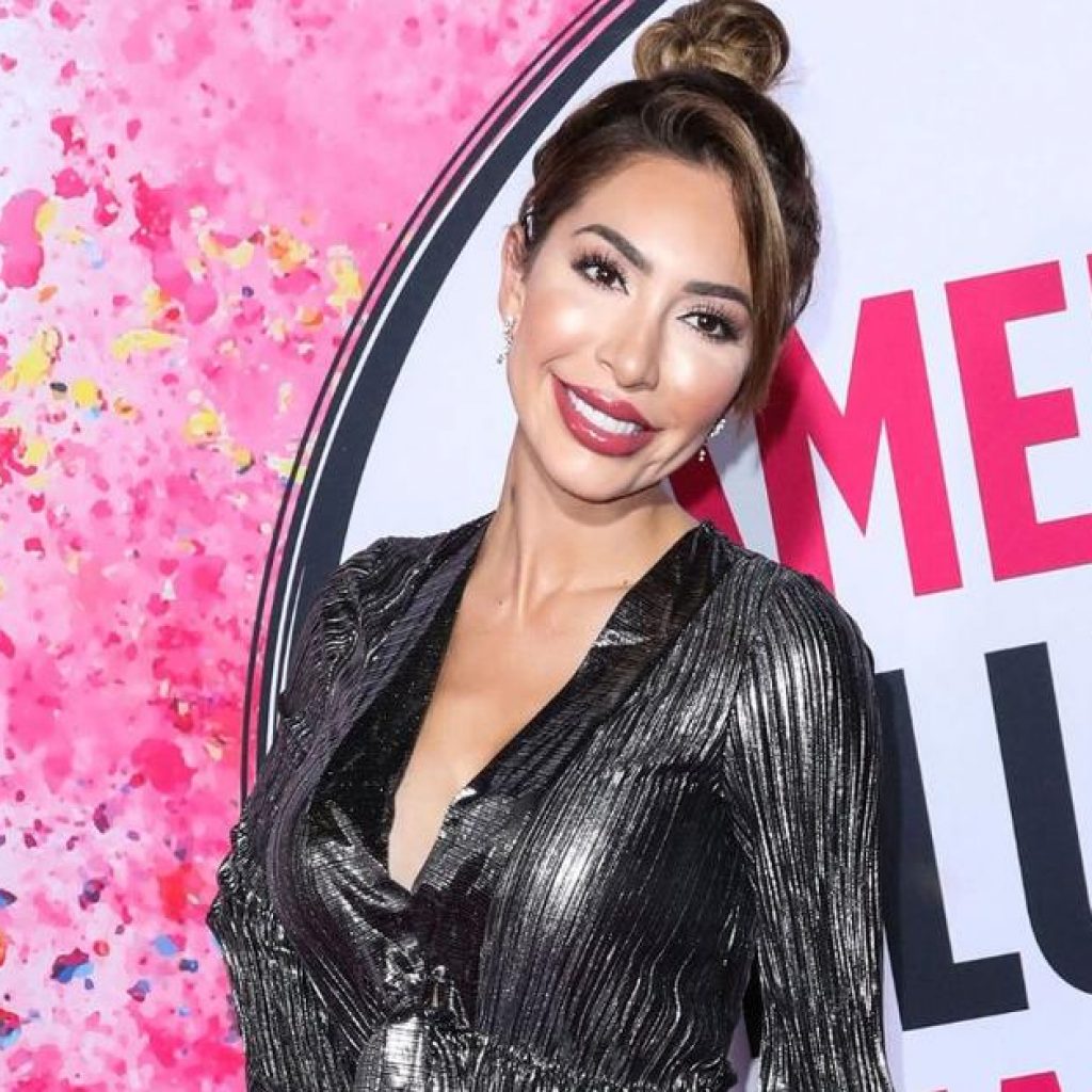 EXCLUSIVE: Farrah Abraham Speaks Out After Ex-Mayor Loses
Civil Case