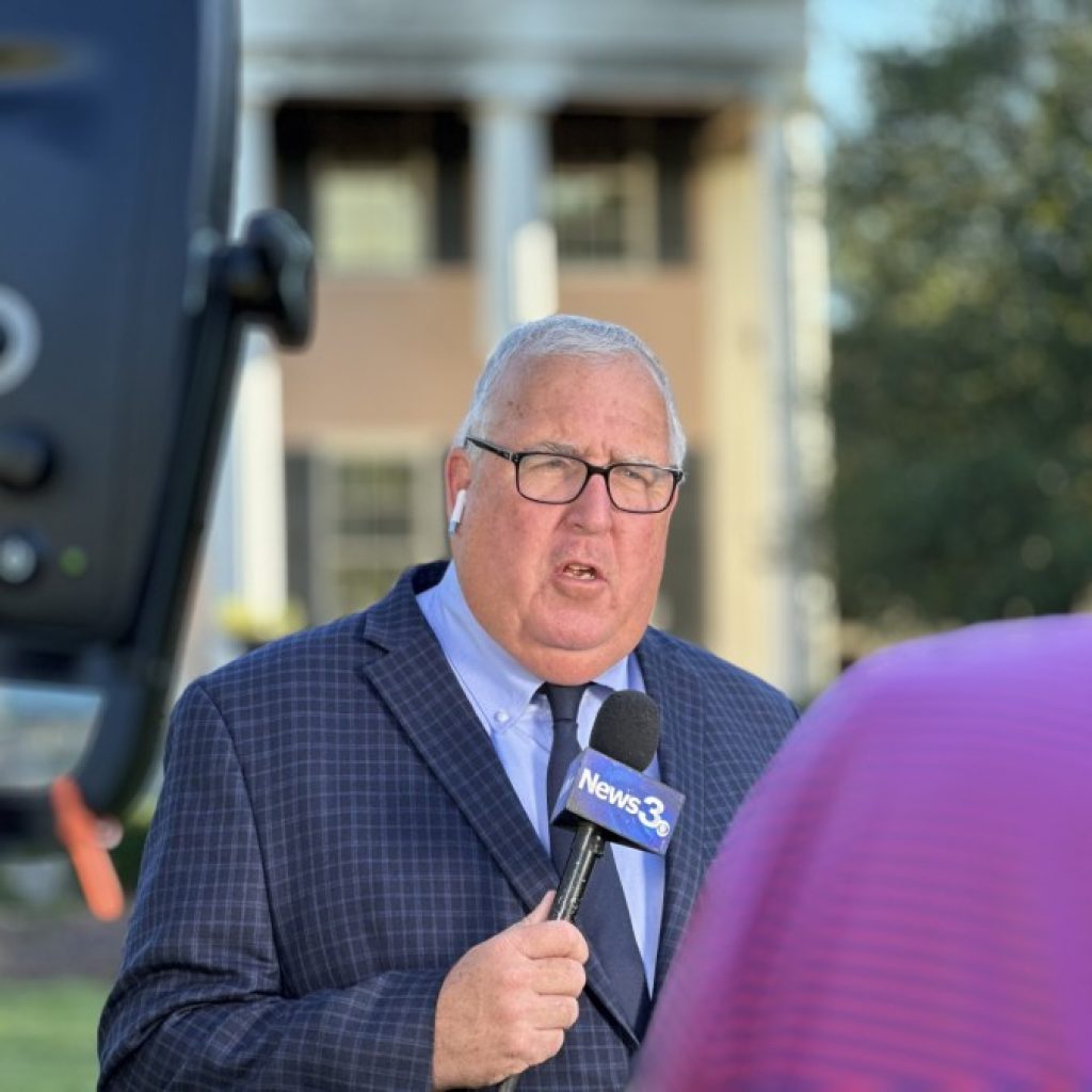 Chuck Williams’ journey into TV news: From bylines to
standups and back